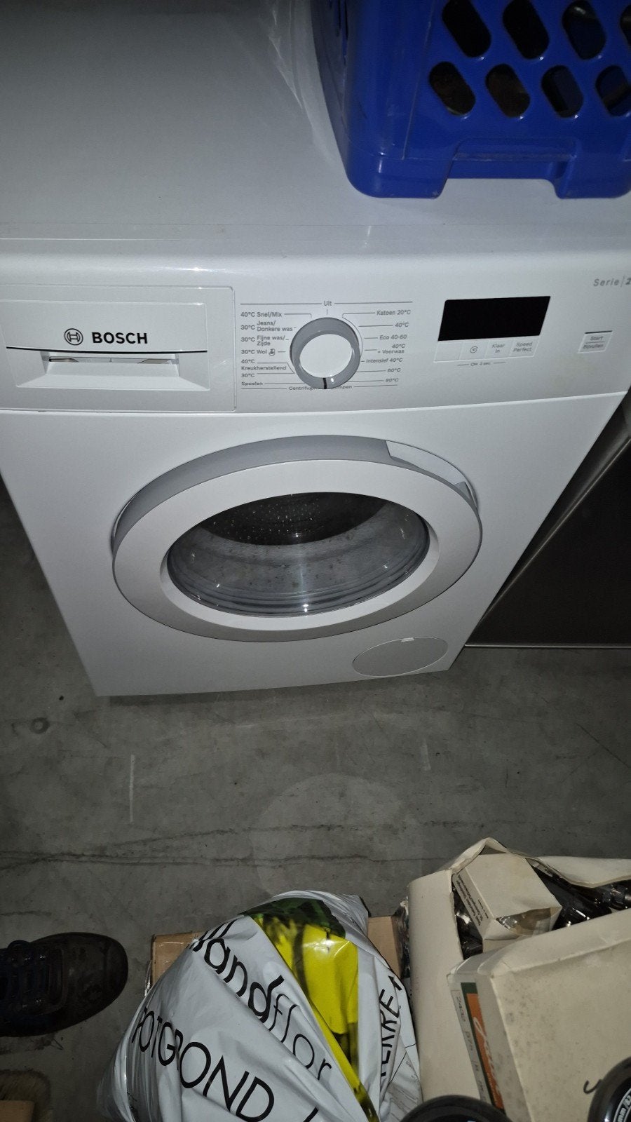 Bosch wasmachine - 3 jaar oud, Ophalen, 1200 tot 1600 toeren, Energieklasse A of zuiniger, Zo goed als nieuw