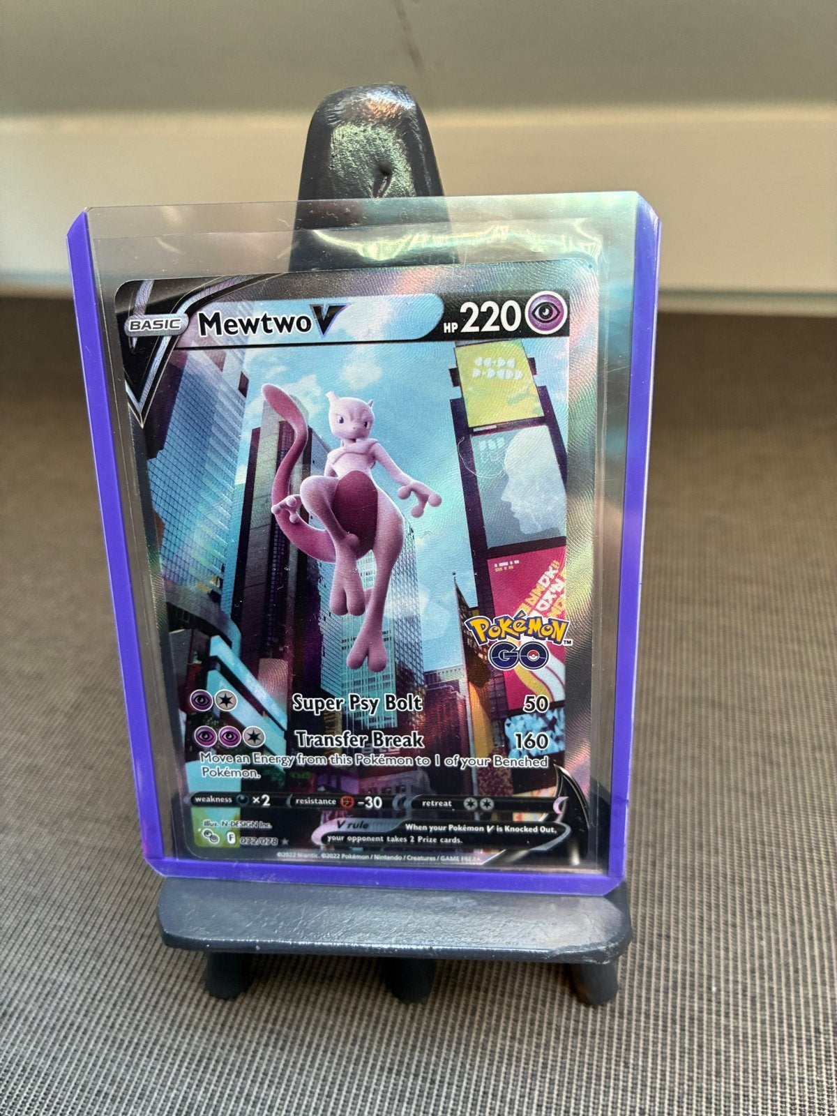 Mewtwo V Pokémon Go Full Art Pokémon Kaart (072/078), Ophalen of Verzenden, Zo goed als nieuw, Losse kaart