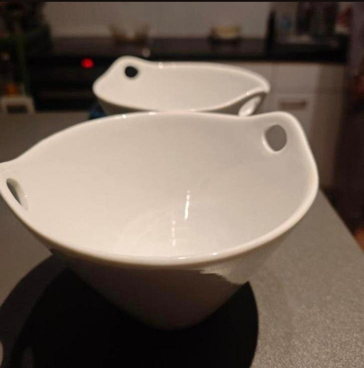 Set van 2 witte kommen Crate & Barrel, Ophalen of Verzenden, Zo goed als nieuw, Keramiek, Kom(men)