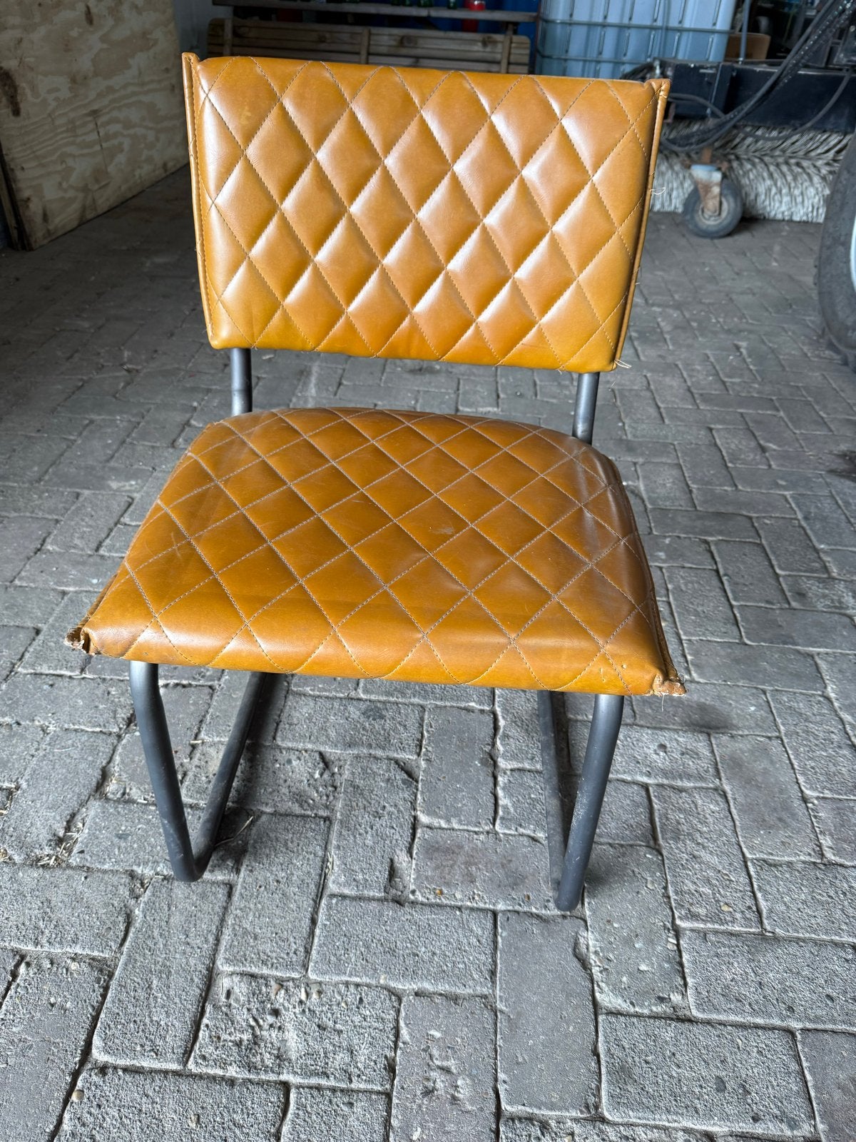 Eetkamer stoelen 4 stuks ( De Bongerd), Huis en Inrichting, Stoelen, Ophalen, Bruin, Leer, Zo goed als nieuw