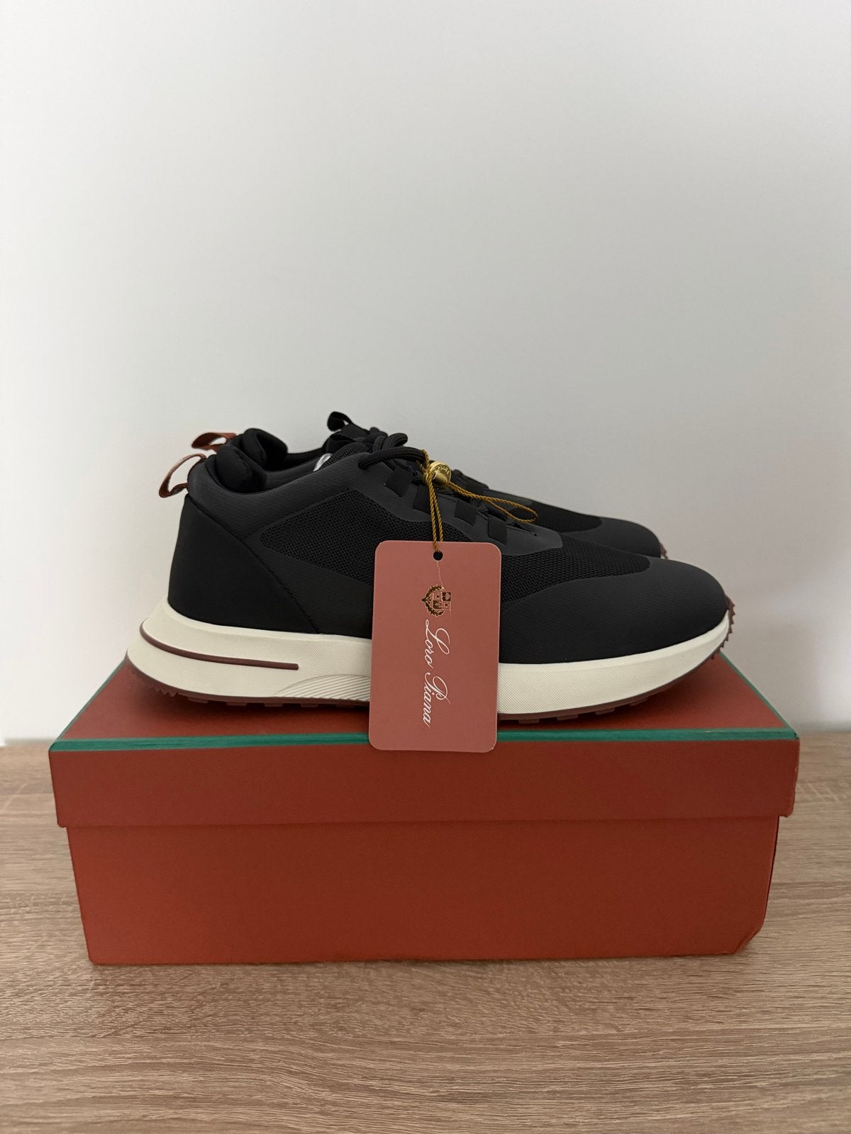 Loro Piana Sneaker - Nieuw in doos, maat 42, Kleding | Heren, Schoenen, Zwart, Nieuw, Ophalen of Verzenden, Sneakers of Gympen