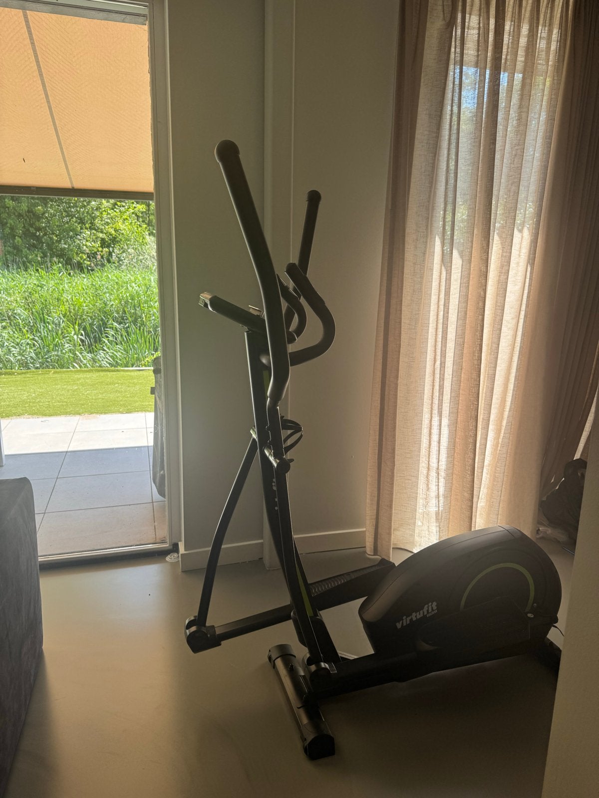 VirtuFit CTR 2.1 Crosstrainer - Zo goed als nieuw, Ophalen, Armen, Zo goed als nieuw, Crosstrainer
