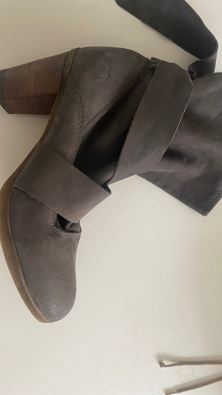Te koop: laarzen, Via Vai, taupe, 37, nieuwstaat, Ophalen of Verzenden, Zo goed als nieuw, Bruin, Hoge laarzen