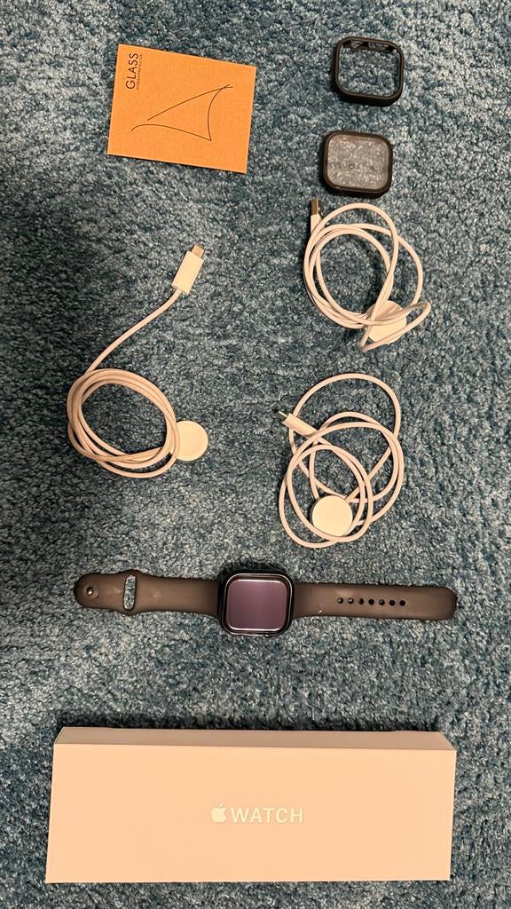 Apple Watch 10 (GPS + Cellullar) met accessoires, Sieraden, Tassen en Uiterlijk, Smartwatches, Hartslag, Zwart, IOS, Ophalen of Verzenden