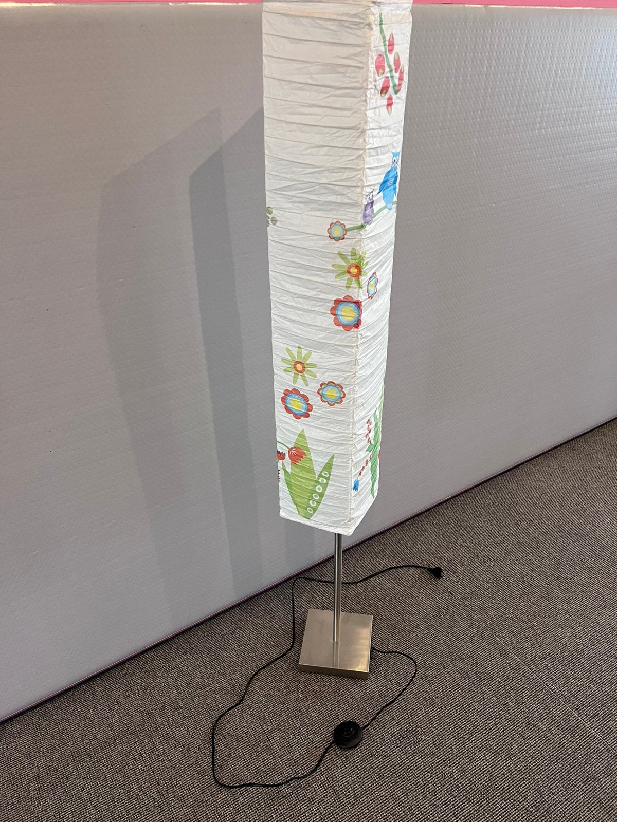 Vloerstaande lamp met uiltjes, Ophalen, Zo goed als nieuw, Minder dan 100 cm
