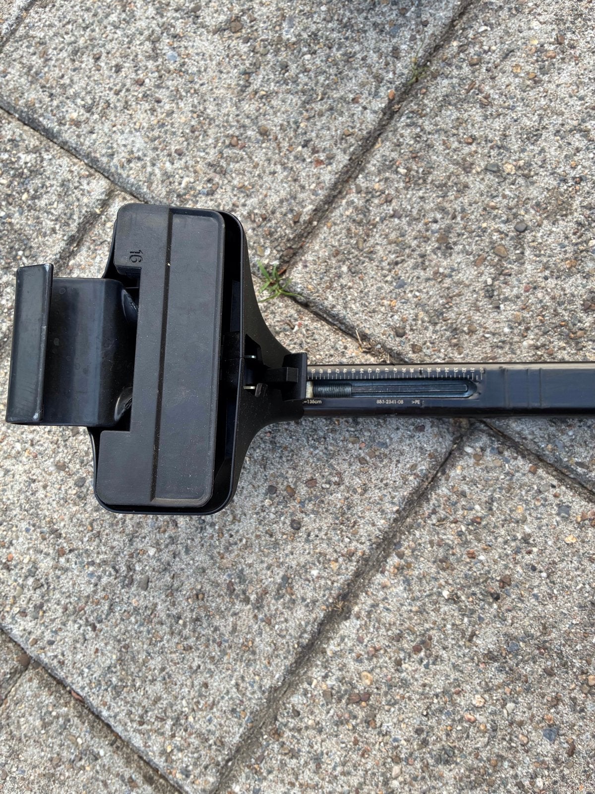 Thule dakdragers - 853-2341-08 compleet en in goede staat., Auto diversen, Dakdragers, Ophalen, Gebruikt