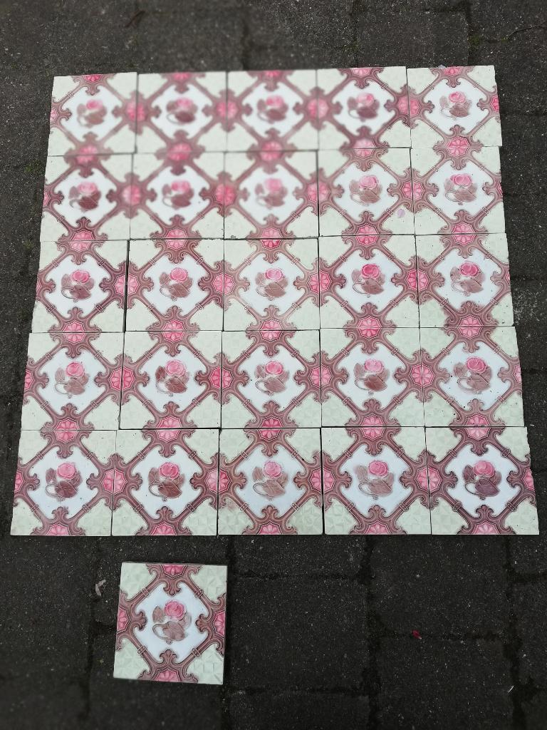 76,5h x 75br Plakaat antieke wandtegels roze/taupe/creme, Ophalen