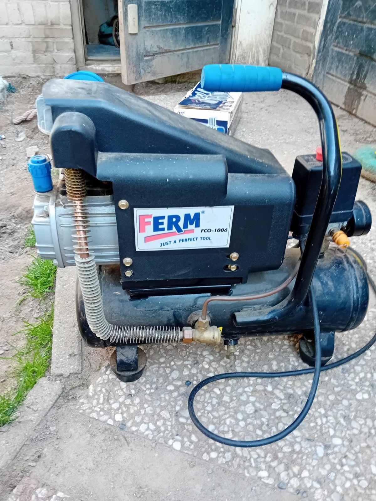 Ferm Compressor, Ophalen, Gebruikt, 6 tot 10 bar, Minder dan 200 liter/min