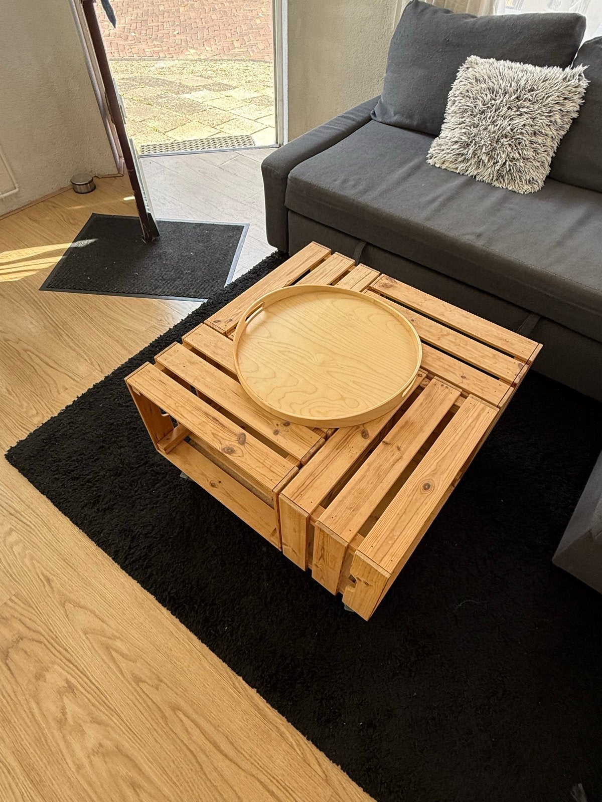 Salontafel van kratten op wieltjes met dienblad, Ophalen, Gebruikt, Vierkant, 50 tot 100 cm