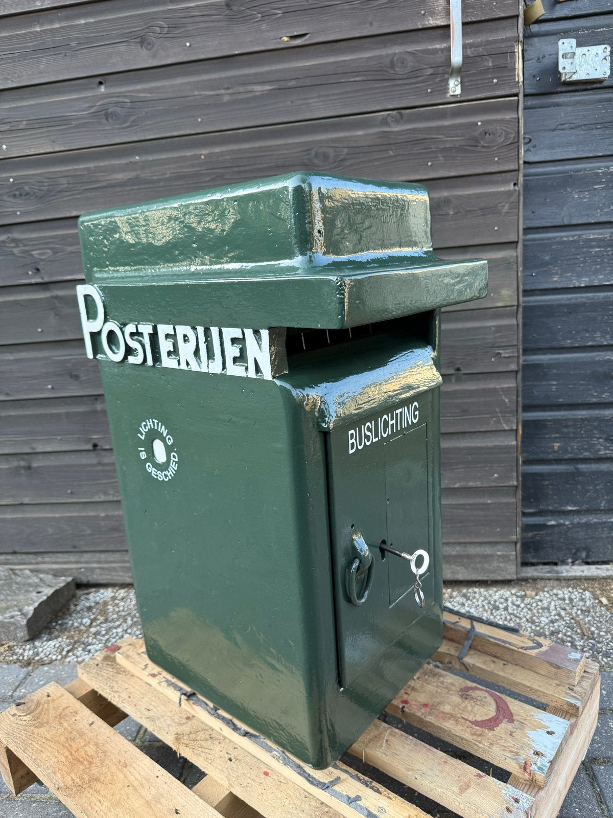 Prachtige antieke PTT “Holland” brievenbus, Tuin en Terras, Brievenbussen, Ophalen, Nieuw, IJzer, Wandbrievenbus