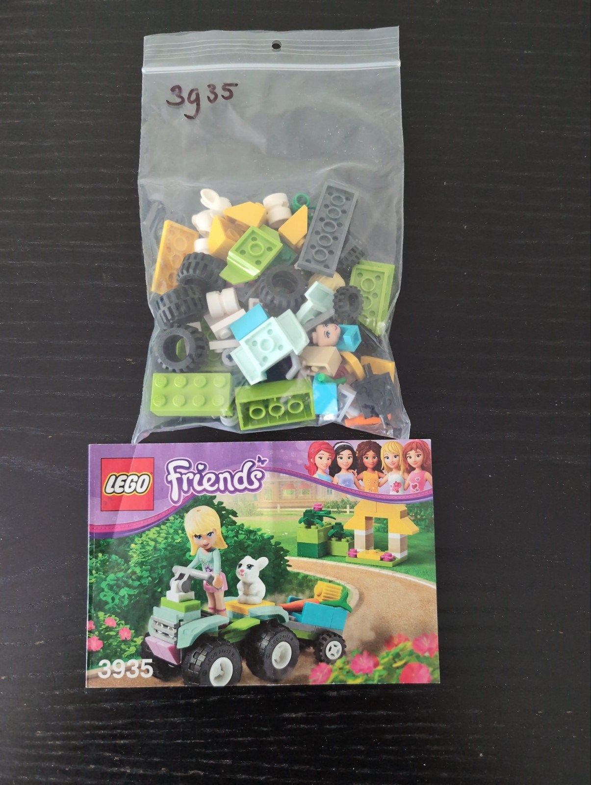 Lego Friends 3935 Stephanie's Pet Patrol Complete Set, Gebruikt, Lego, Ophalen of Verzenden, Complete set