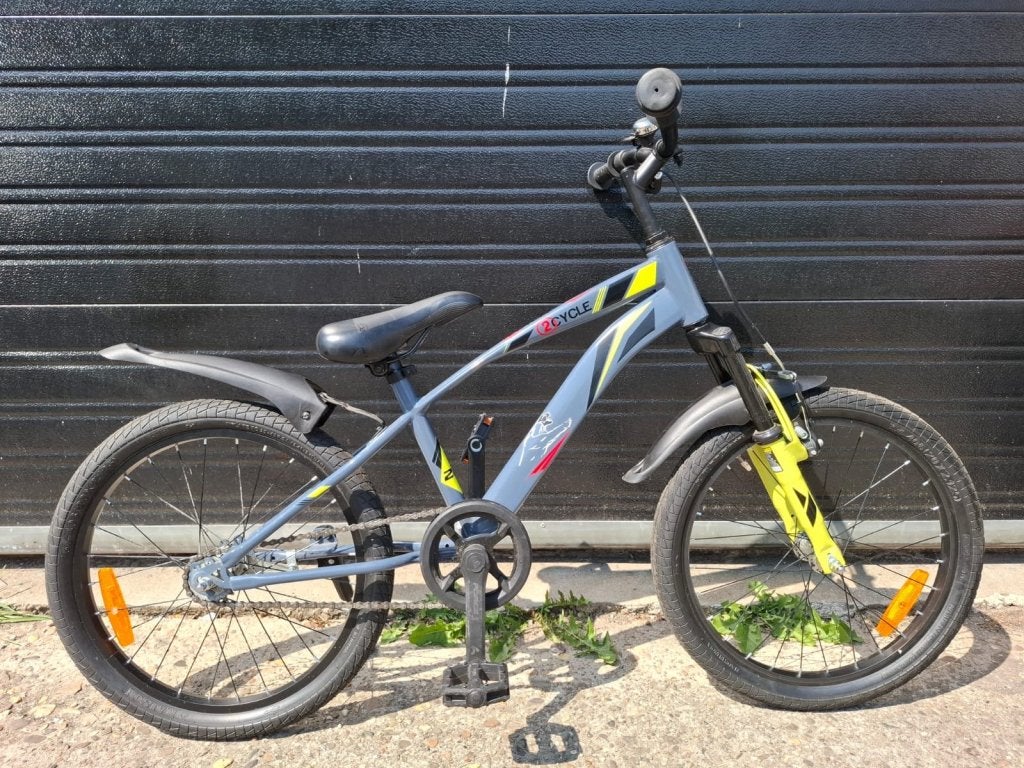 20 inch volare jongensfiets zo goed als nieuw, Fietsen en Brommers, Fietsen | Jongens, Terugtraprem, Niet ingevuld, Volare, Zo goed als nieuw