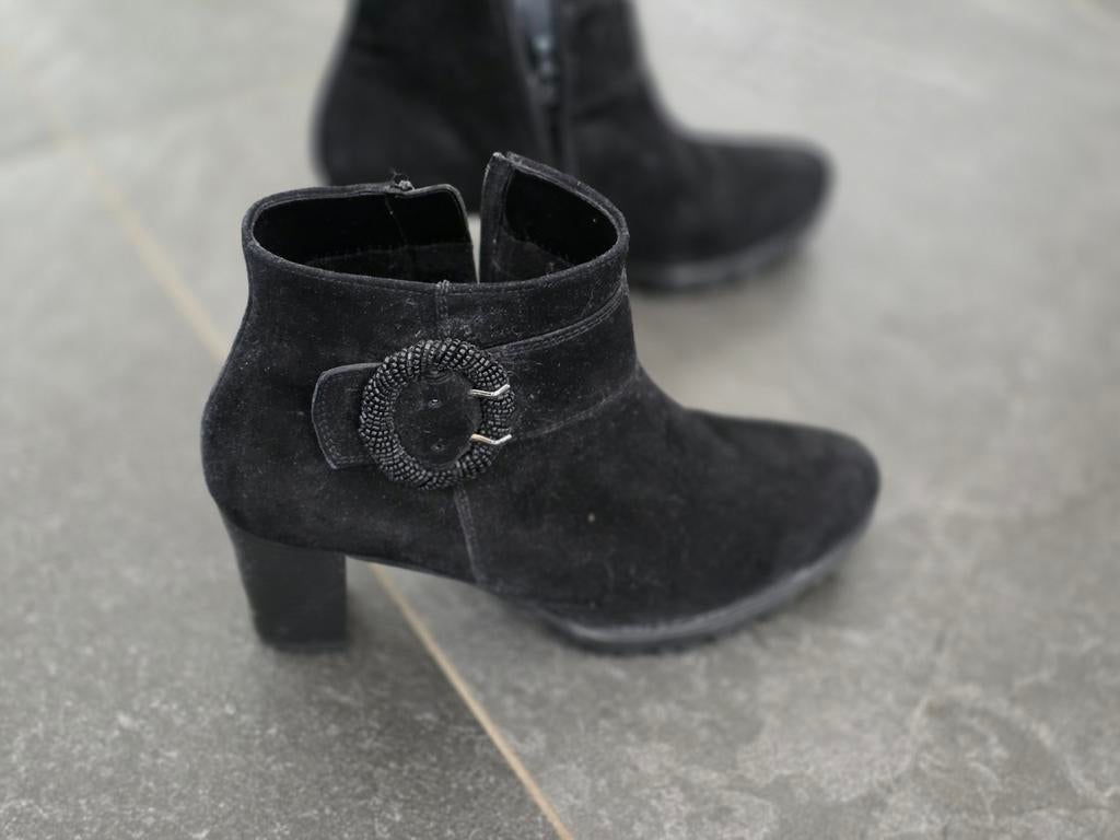 Mooie gabor korte laarsjes, Kleding | Dames, Schoenen, Ophalen of Verzenden