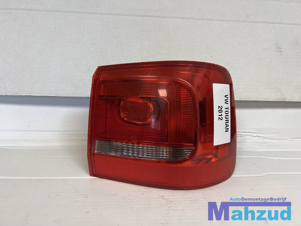 VW TOURAN 1T3 Rechts buiten achterlicht 2011-2015, Auto-onderdelen, Gebruikt, Volkswagen, Volkswagen AG, Berliner Ring 2
38440  Wolfsburg, DE