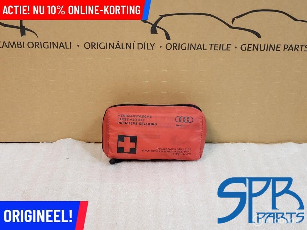 ORIGINELE AUDI EERSTE HULP KIT VERBANDDOOS NIEUW VERBANDTAS, Gebruikt, AUDI, Audi, Ophalen of Verzenden