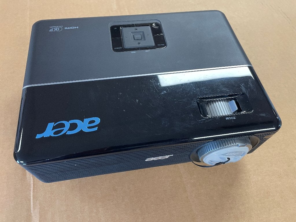 Draagbare Acer projector/beamer, HD (720), Ophalen of Verzenden, Acer, Gebruikt