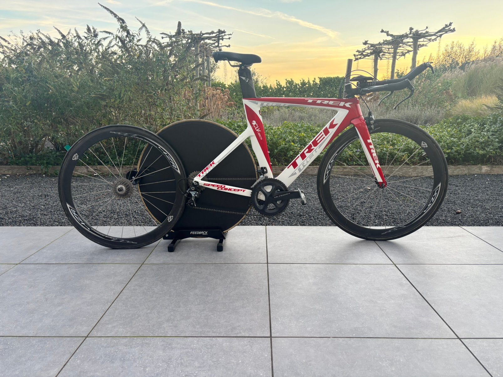 Trek Speedconcept - Maat M – Ultegra  - Dicht Carbon Wiel, Fietsen en Brommers, Ophalen, Overige typen, Zo goed als nieuw, Tijdrit-/triatlonfiets