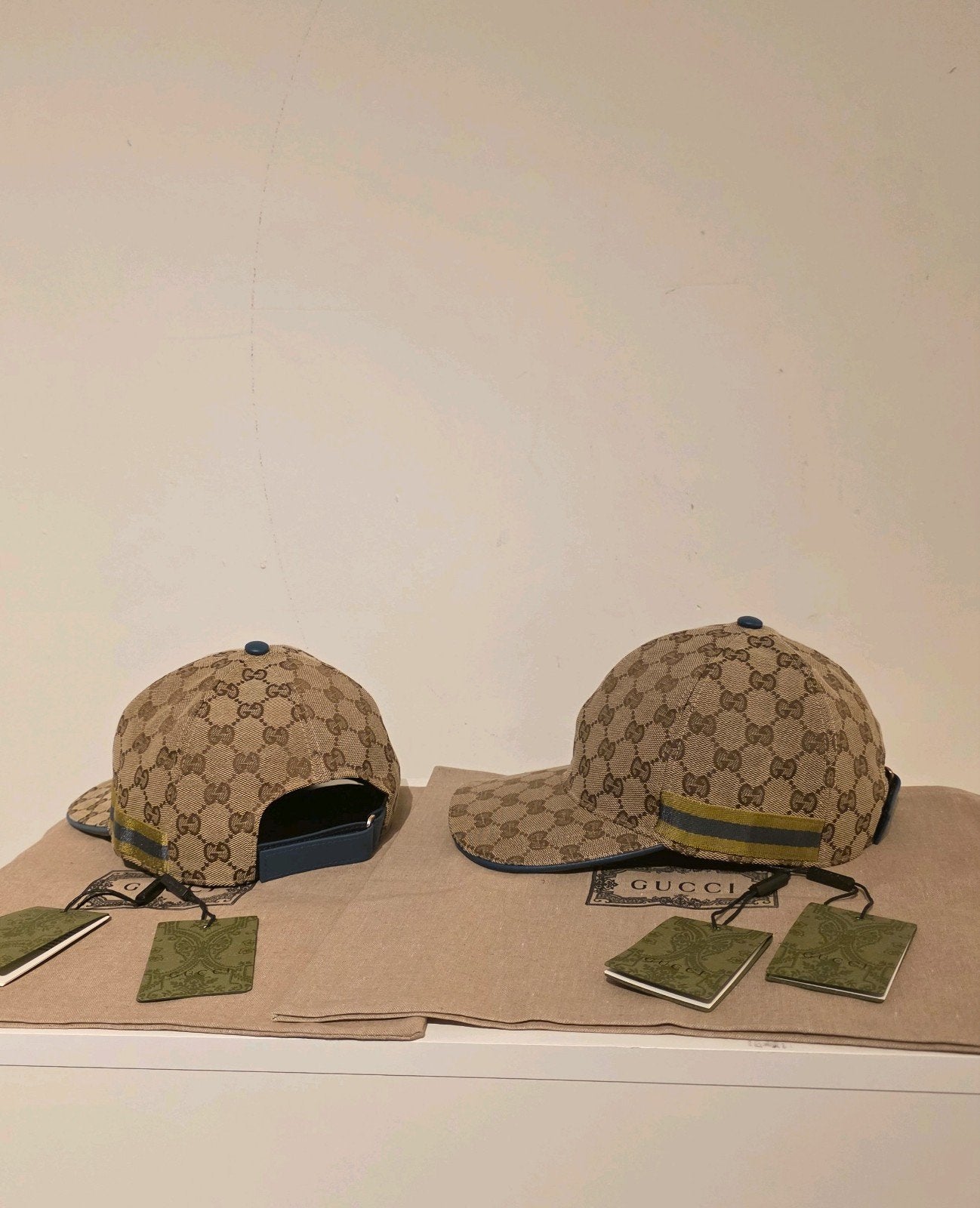 Gucci petten - meerdere kleuren - limited Edition, Kleding | Heren, Hoeden en Petten, Ophalen of Verzenden, Nieuw