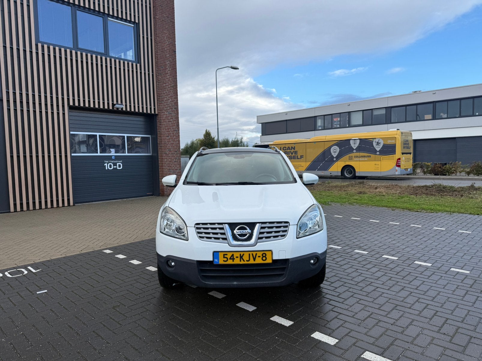 Nissan Qashqai 1.6 2WD 2010 Wit, Auto's, Voorwielaandrijving, 1272 kg, 15 km/l, 4 cilinders