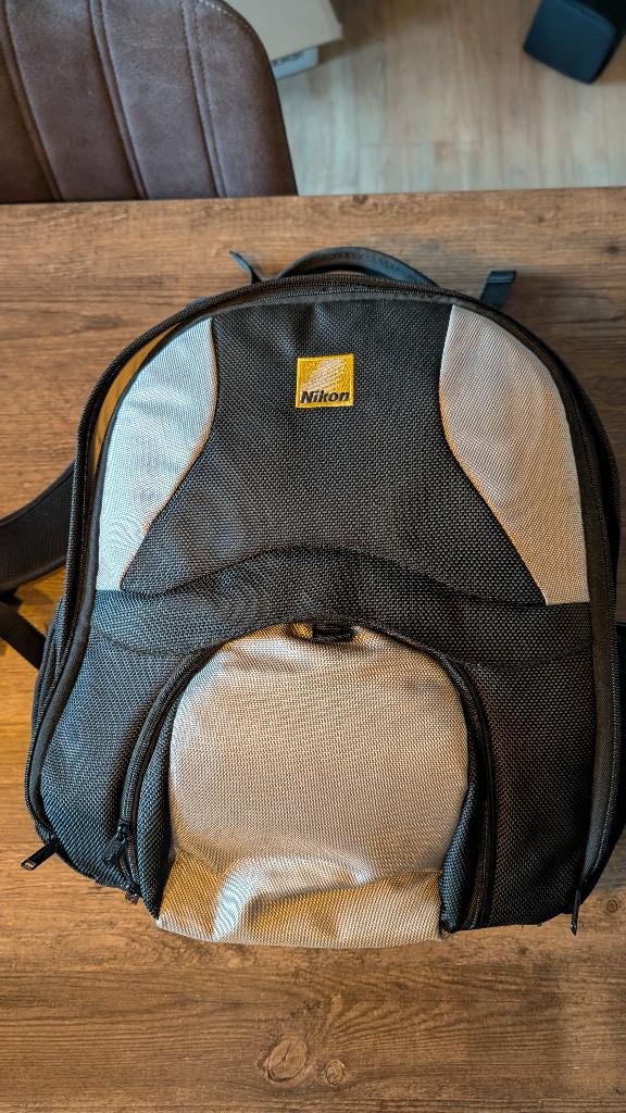 Nikon fototas, Ophalen of Verzenden, Zo goed als nieuw, Rugtas, Overige merken