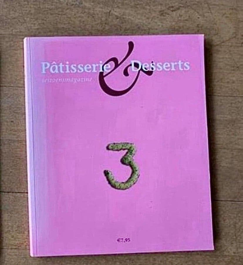 Professioneel kookboek Nummer 3 van Pâtisserie & Desserts., Ophalen of Verzenden, Zo goed als nieuw, Europa, Taart, Gebak en Desserts
