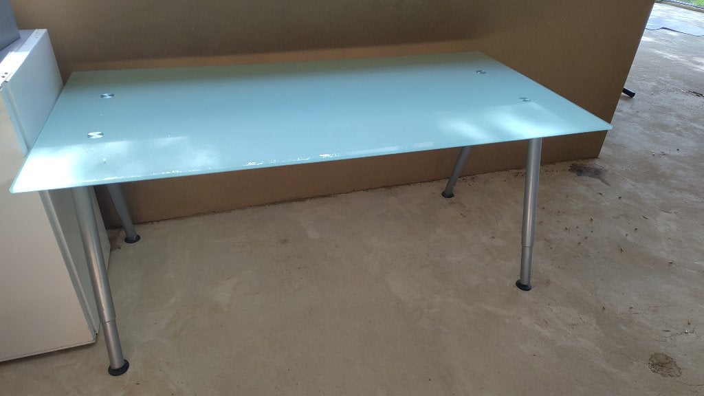 melkglas bureau, Ophalen, 160 cm, Gebruikt, In hoogte verstelbaar