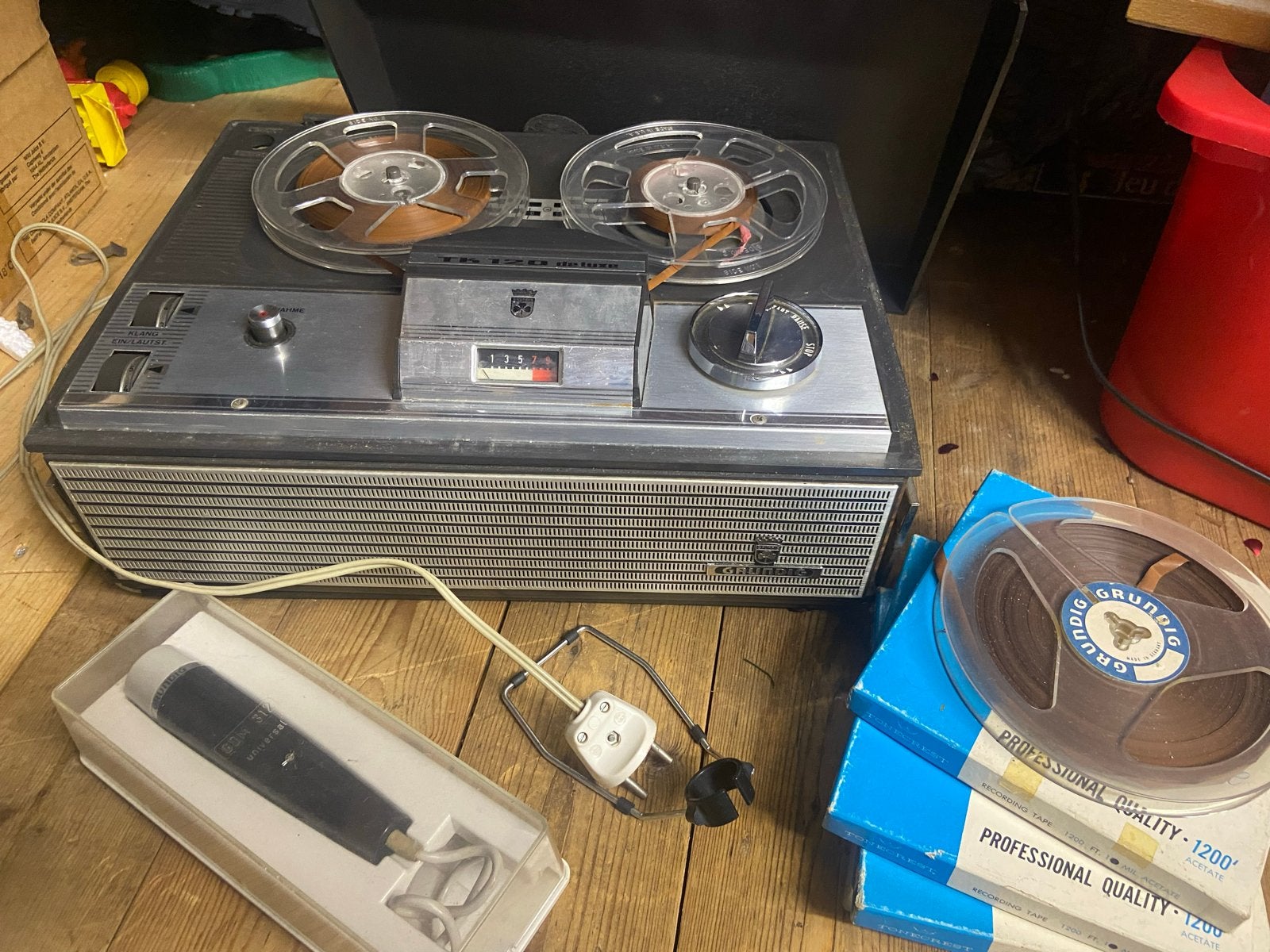 Grundig bandrecorder met toebehoren, Ophalen of Verzenden, Bandrecorder, Met banden