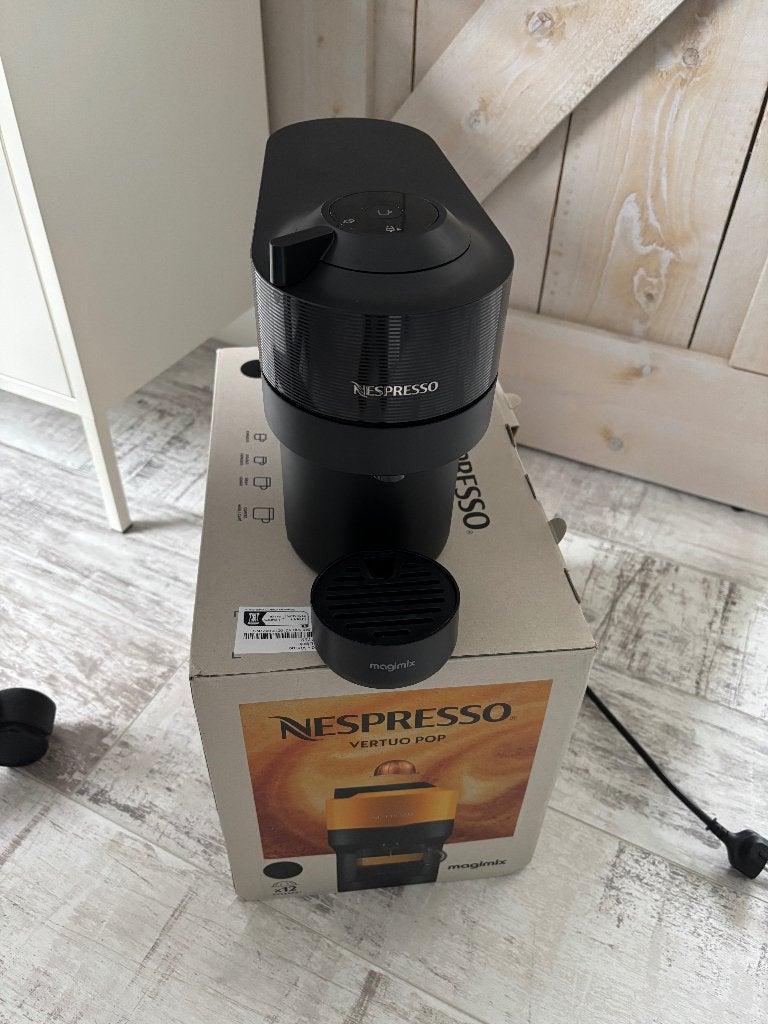 Magimix Pop Nespresso Vertuo Zwart, Witgoed en Apparatuur, Koffiezetapparaten, Espresso apparaat, Ophalen of Verzenden, Zo goed als nieuw
