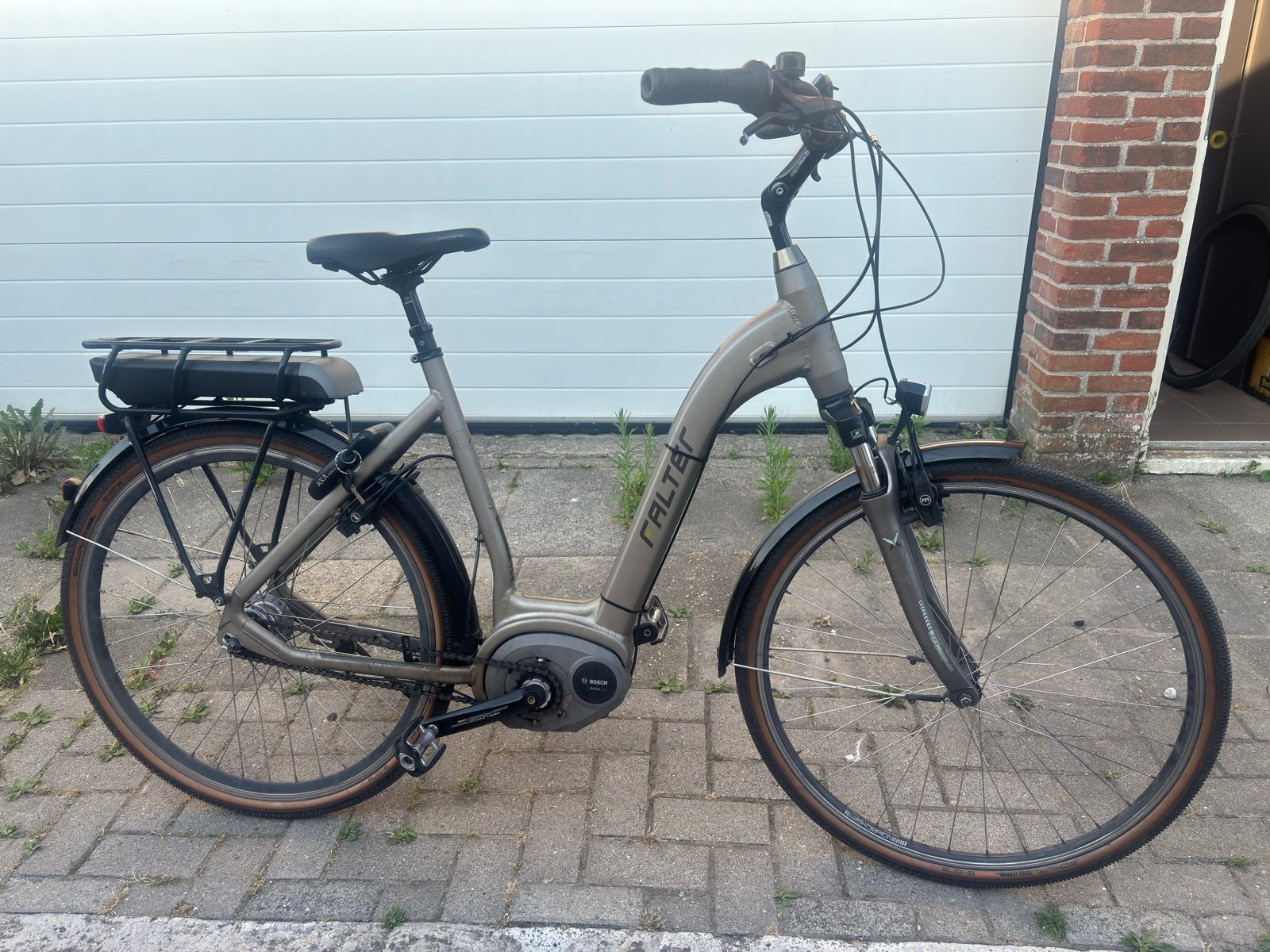 Falter E-bike met Bosch middenmotor en nieuwe 400Wh accu, Ophalen, Gebruikt, 50 km per accu of meer, Overige merken