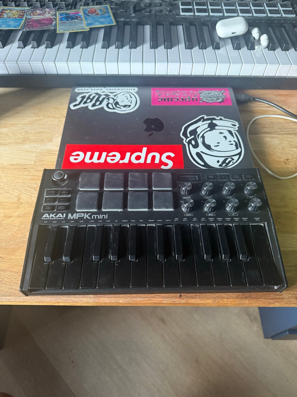 Akai MPK Mini MIDI-keyboard - Compact en Draagbaar, Muziek en Instrumenten, Overige merken, Gebruikt, Verzenden, Overige aantallen