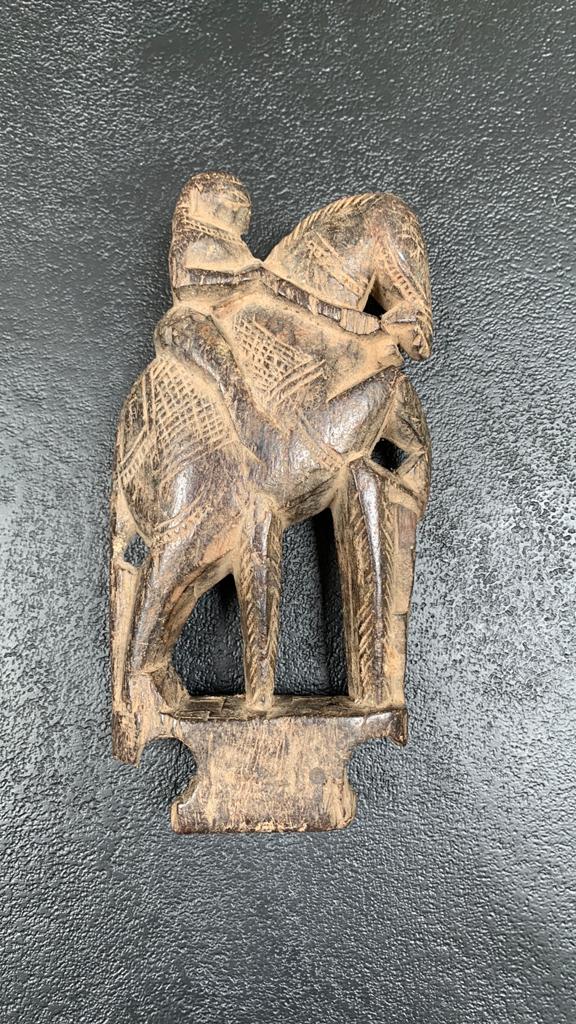 Houten Heilege koe., Ophalen
