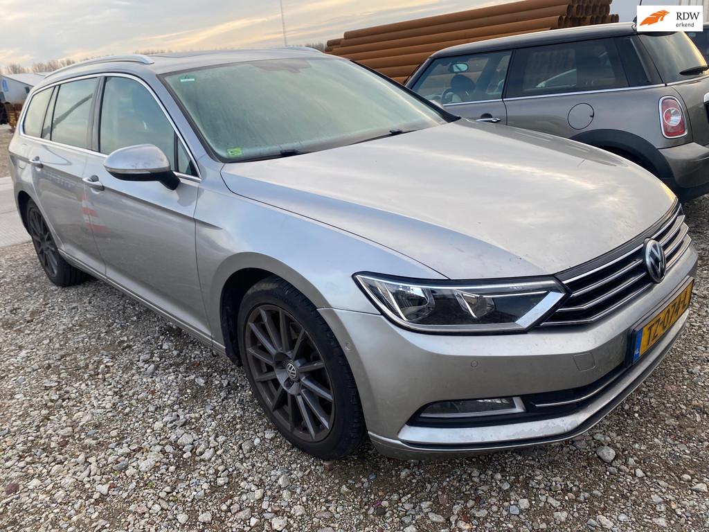 Volkswagen Passat Variant 2015 * 2.0 TDI Highline *MOTOR DEF, 1441 kg, Gebruikt, Euro 6, 4 cilinders