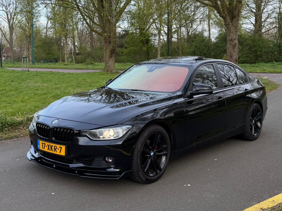 BMW 320i - Full Options (F30), Automaat, Achterwielaandrijving, Beige, 4 cilinders