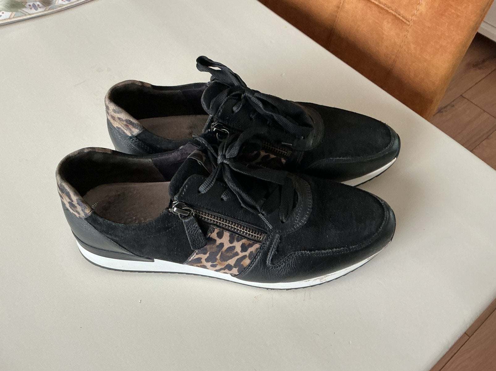 Gabor Sneakers maat 7 1/2 = 41, Kleding | Dames, Ophalen of Verzenden, Zo goed als nieuw, Zwart, Sneakers of Gympen