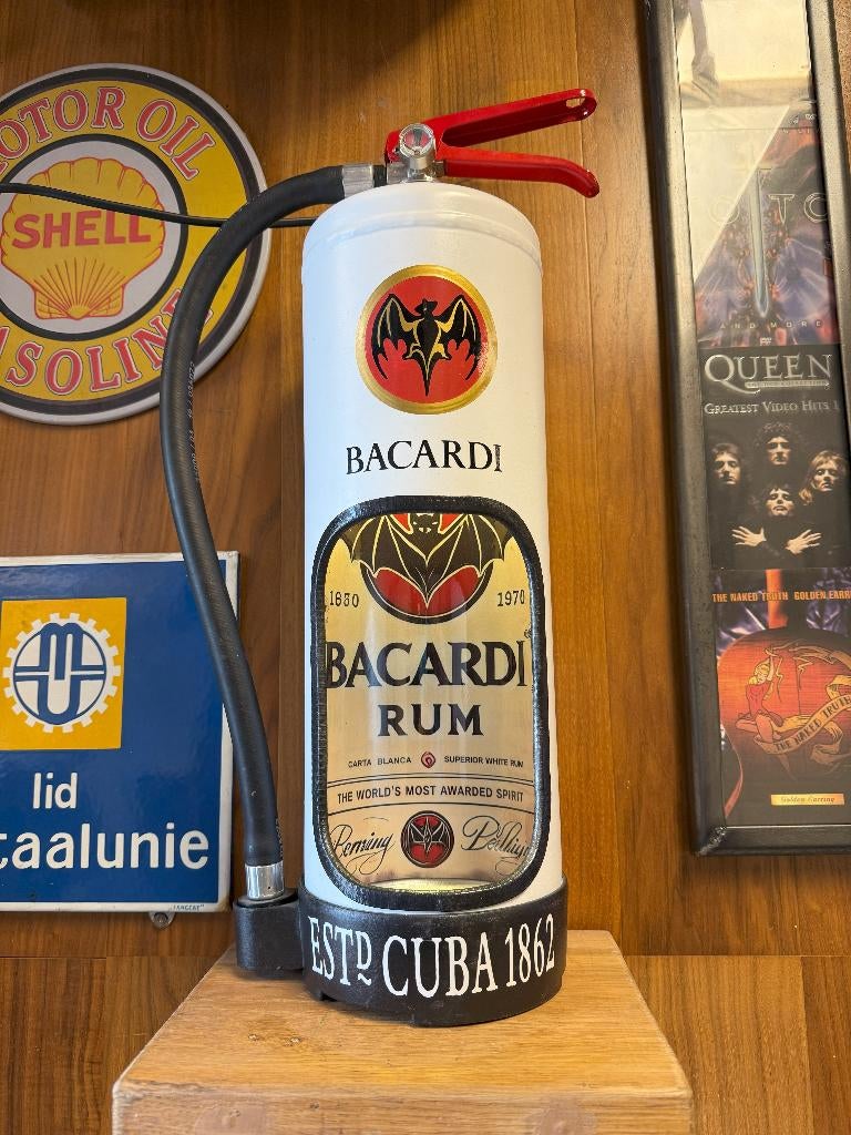 Bacardi decoratieve brandblusser lamp, mancave, Ophalen of Verzenden, Nieuw, Minder dan 50 cm