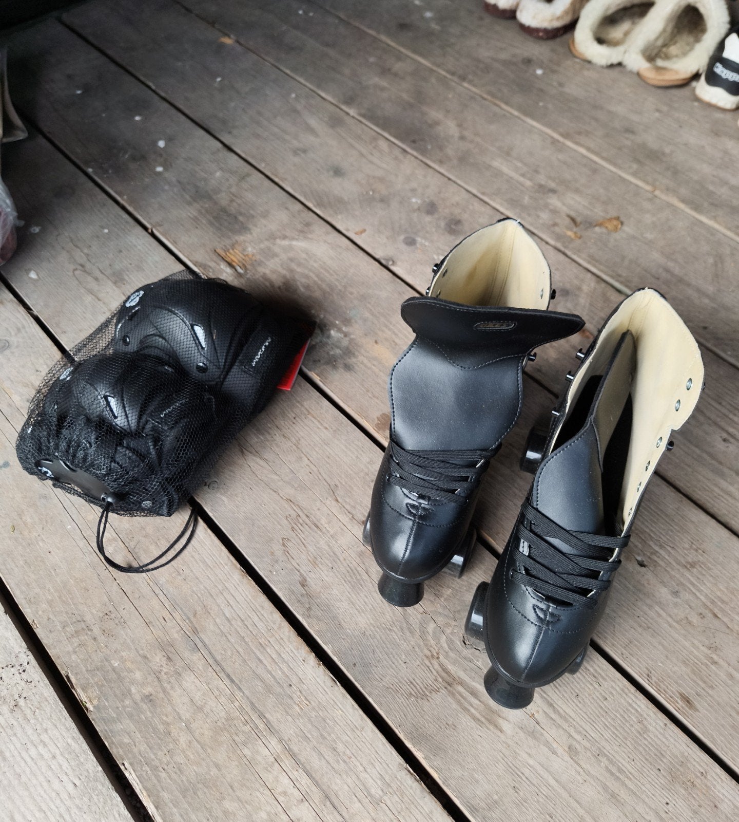 Roces Quad Skates (Maat 44) met Beschermset - NIEUW, Kinderen en Baby's, Ophalen of Verzenden, Nieuw, Dames