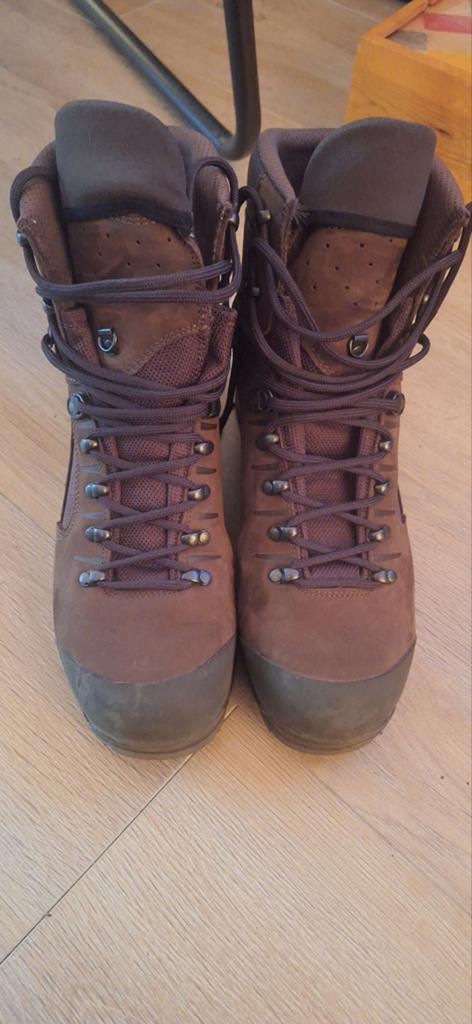 Meindl bruine wandelschoenen - Maat 43, Sport en Fitness, Bergsport en Wandelen, Ophalen, Nieuw, Schoenen