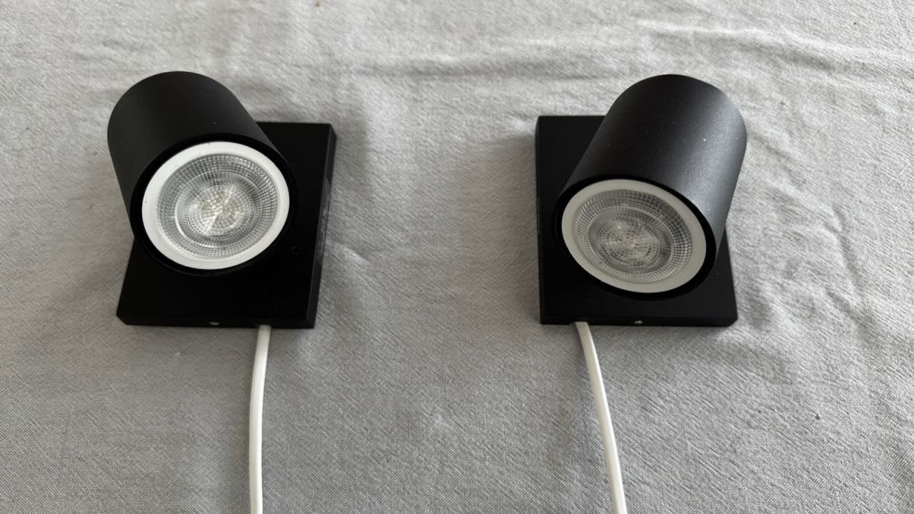 Philips Hue Runner 1 spot 2x, Ophalen, Geschikt voor wandmontage, Zo goed als nieuw, LED