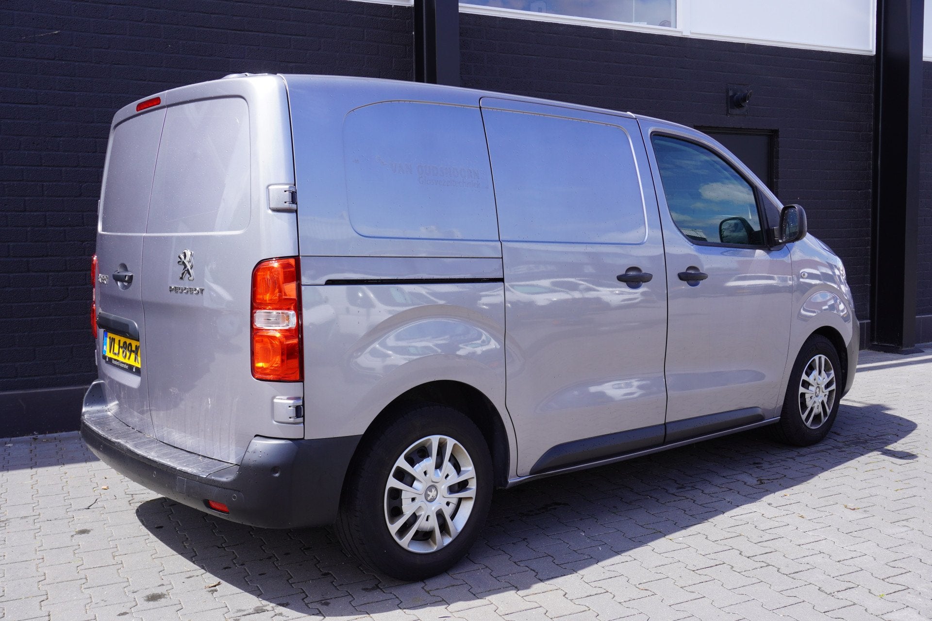 Peugeot Expert 2.0 BlueHDI 122PK Automaat EURO 6 - A/C Clima, Gebruikt, 4 cilinders, Leder en Stof, 122 pk