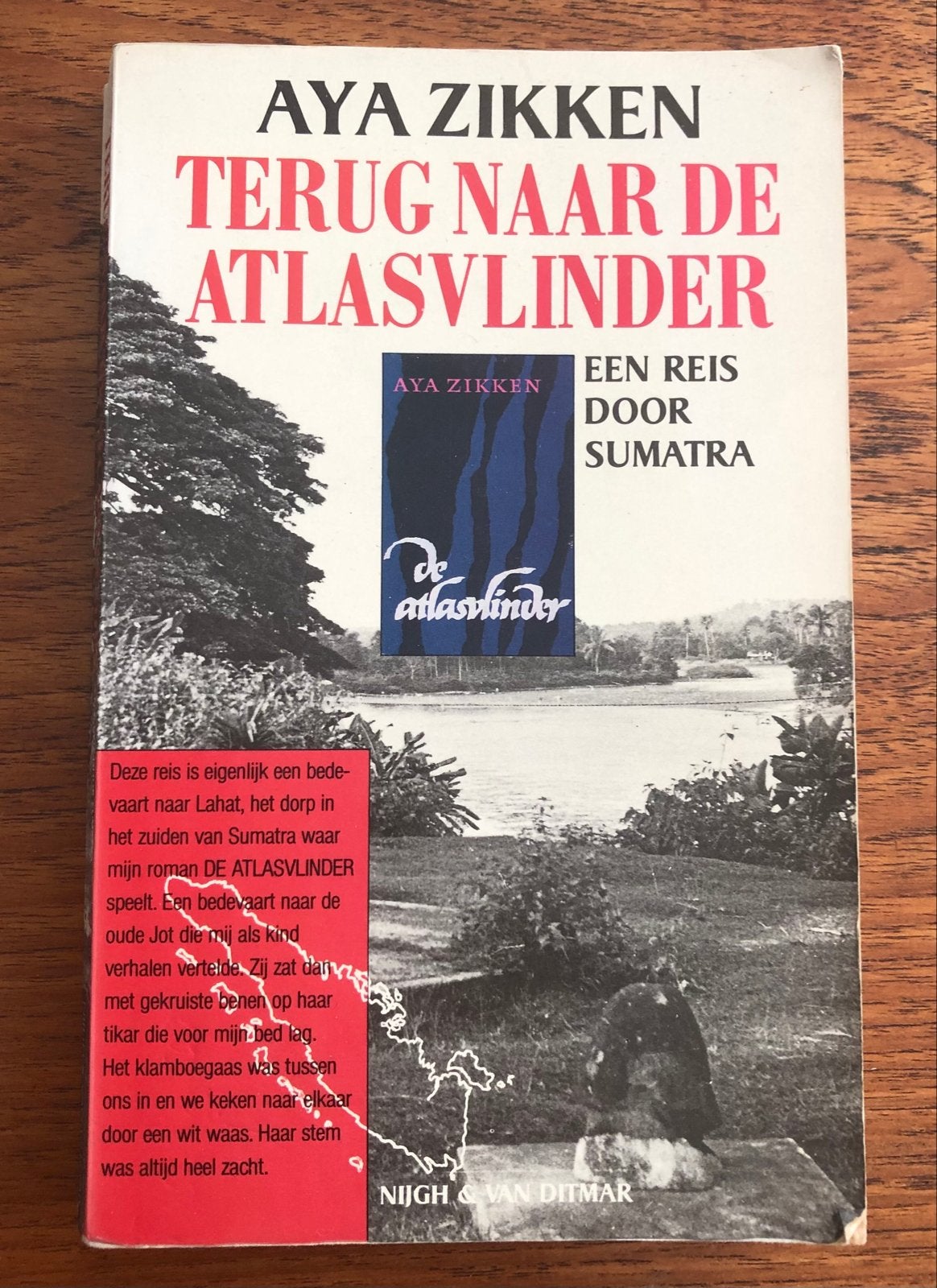 Aya Zikken - Terug naar de Atlasvlinder: Sumatra Indonesië, Ophalen of Verzenden, Zo goed als nieuw, Nederland