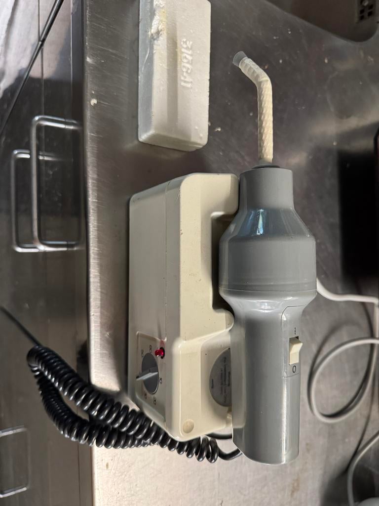 UV lamp voor uitharden van lijmen en kunststof., Doe-het-zelf en Verbouw, Ophalen