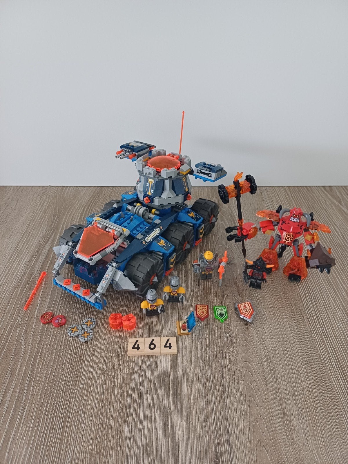 Lego Nexo Knights Clay's Falcon Gevechtblaster 70322, Ophalen of Verzenden, Zo goed als nieuw