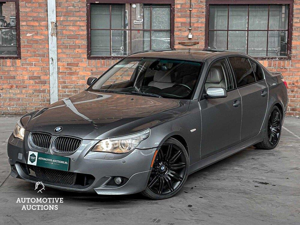 BMW 550i E60 4.8 V8 367pk 2007 5-serie, Auto's, Automaat, Particulier, 5-Serie, Te koop