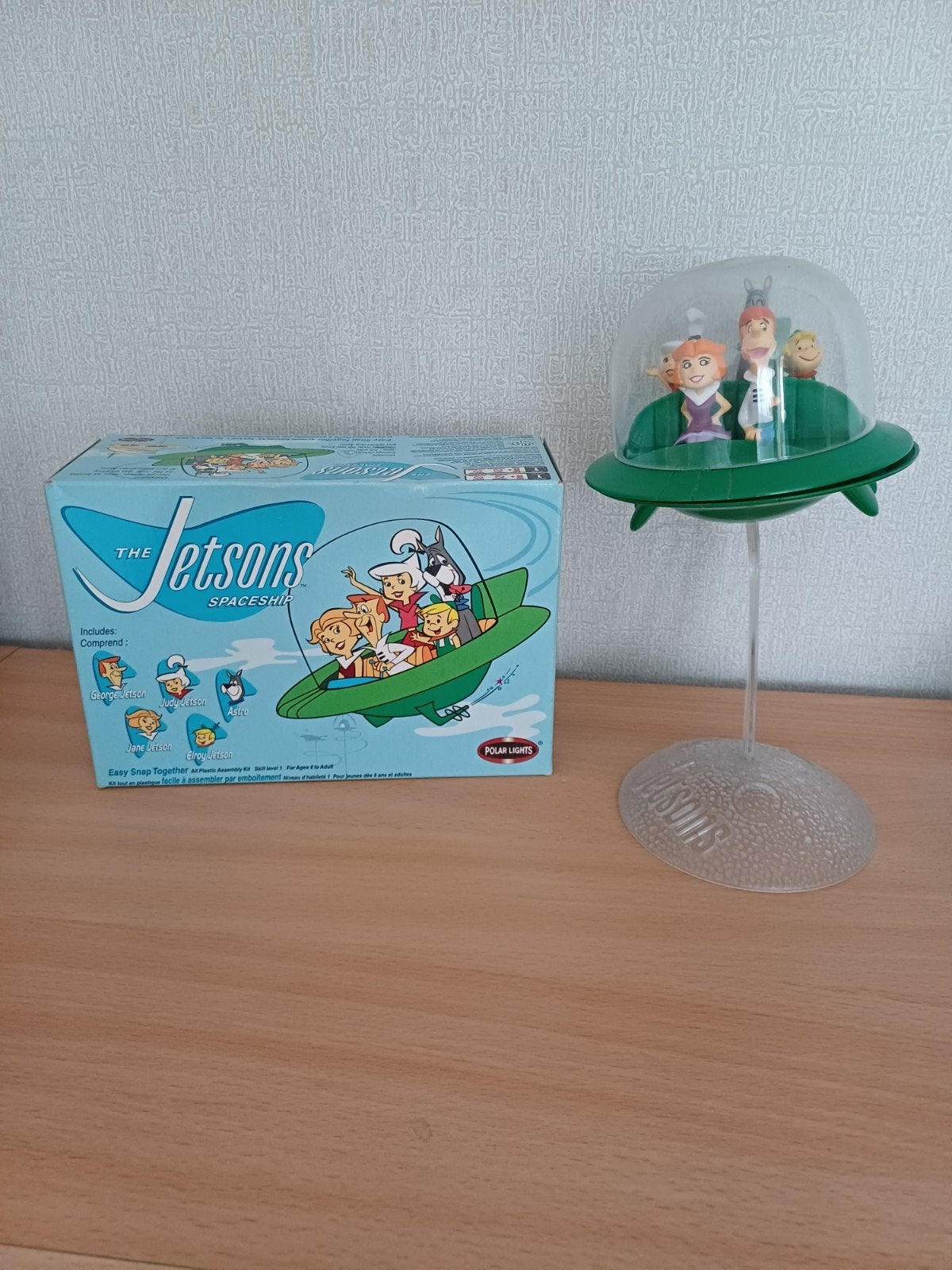 The Jetsons Hanna Barbera spaceship met doos, Ophalen of Verzenden, Zo goed als nieuw, Beeldje of Figuurtje