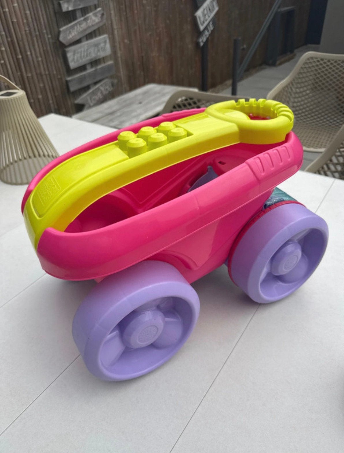 Megabloks first builders rijdende kar met blokken, Ophalen of Verzenden, Zo goed als nieuw