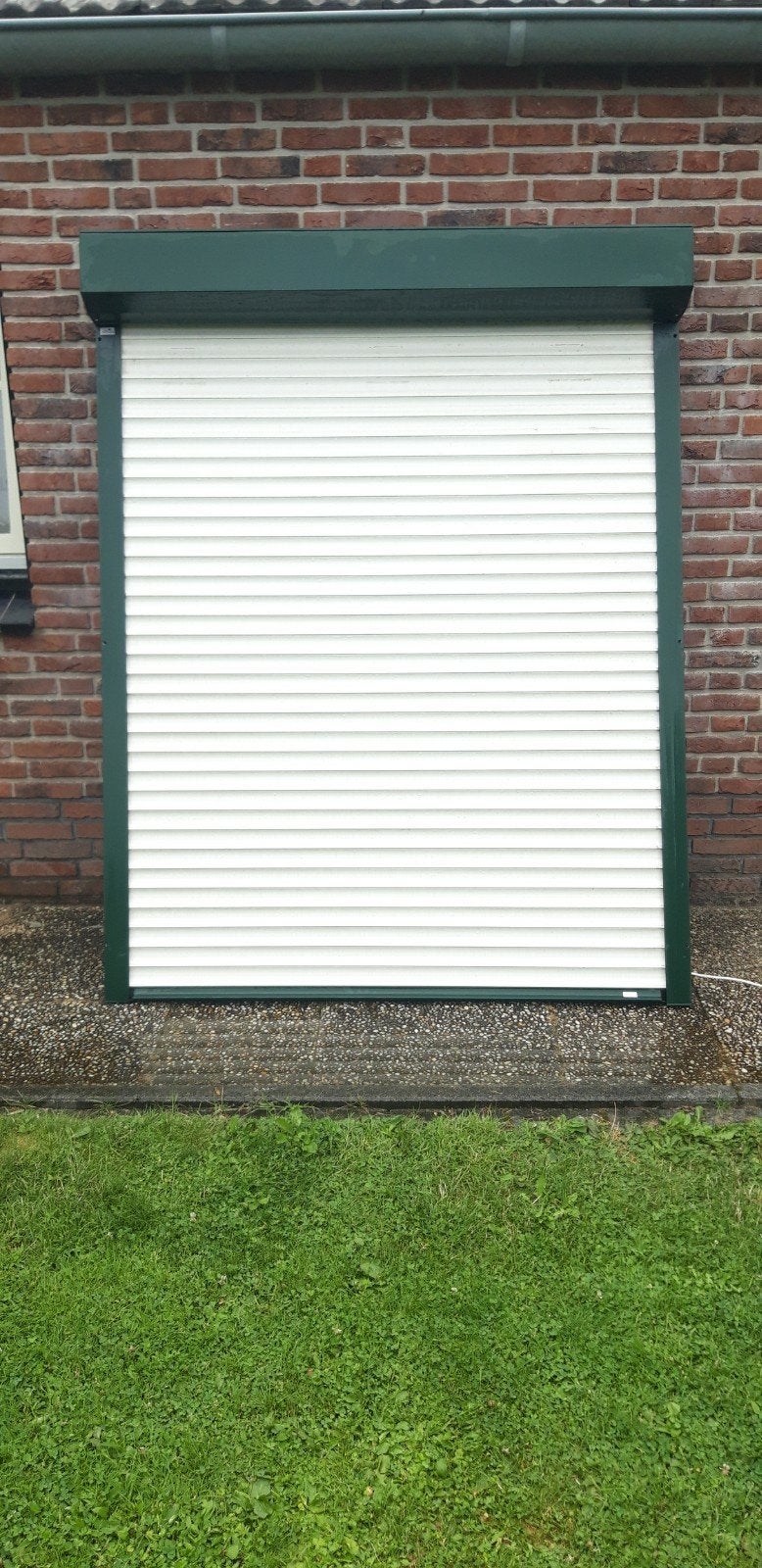 Rolluik elektrisch afmeting 1543mm x 1795mm 9001, Doe-het-zelf en Verbouw, Rolluiken, Ophalen, 100 tot 150 cm, Crème of Beige