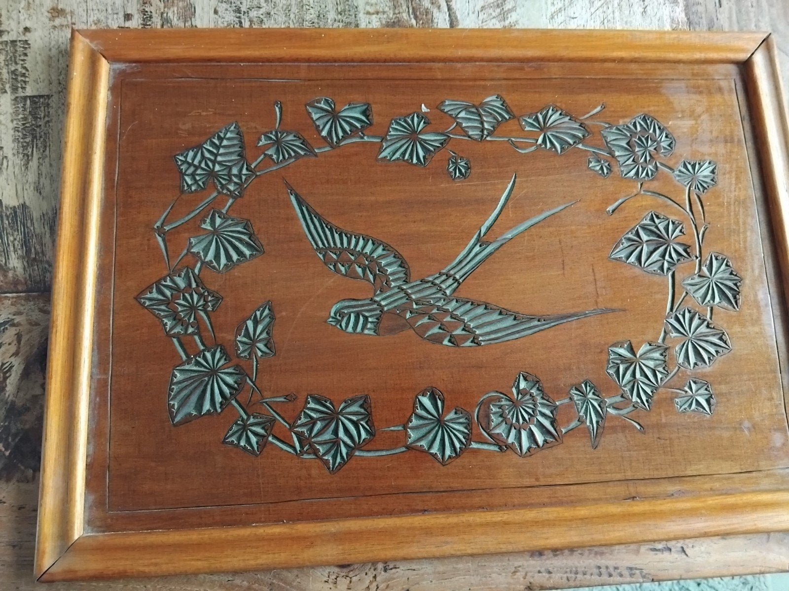 Houten wanddecoratie met zwaluw en bladeren, Antiek en Kunst, Ophalen of Verzenden