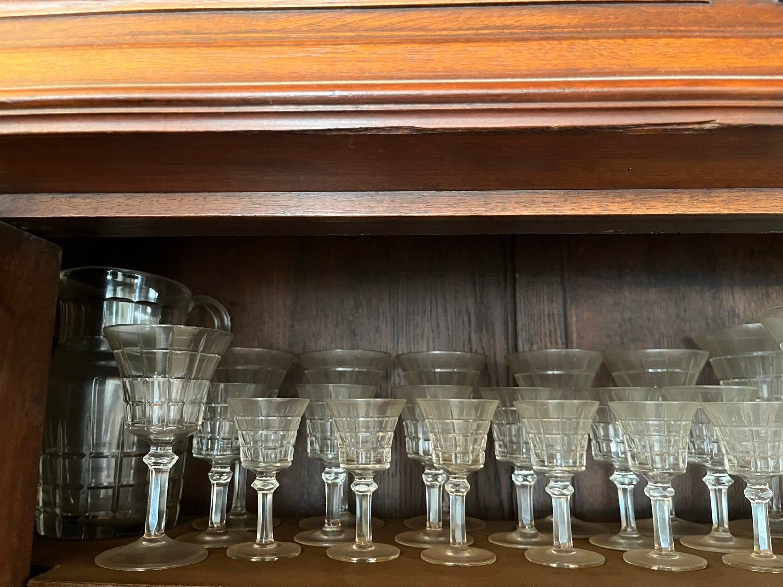 Set van vintage kristallen glazen en kan, Antiek en Kunst, Antiek | Glas en Kristal, Ophalen