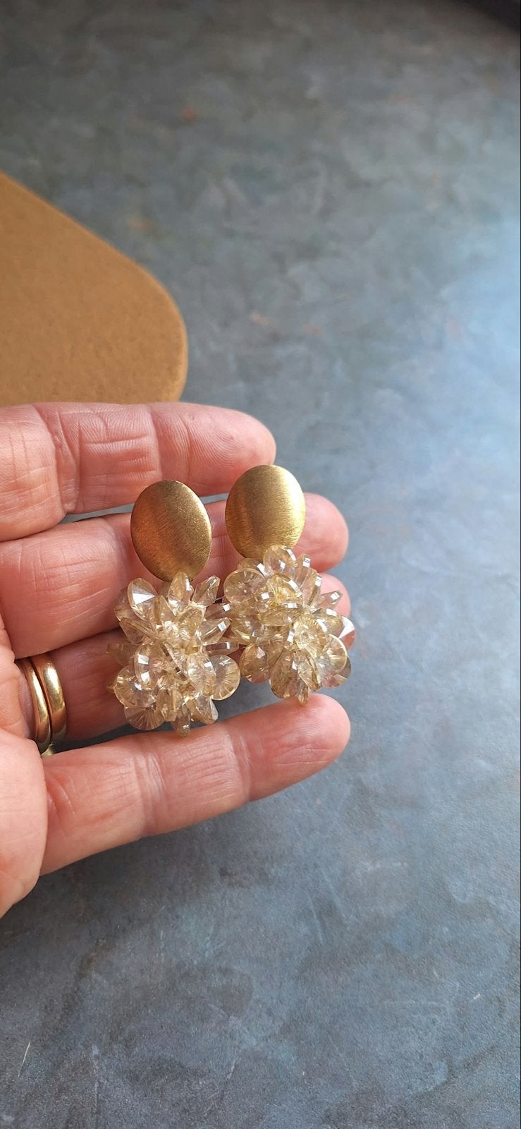 Lott Gioielli Champagnekleurige Oorbellen - Nieuw, Sieraden, Tassen en Uiterlijk, Met kristal, Overige materialen, Hangers, Overige kleuren