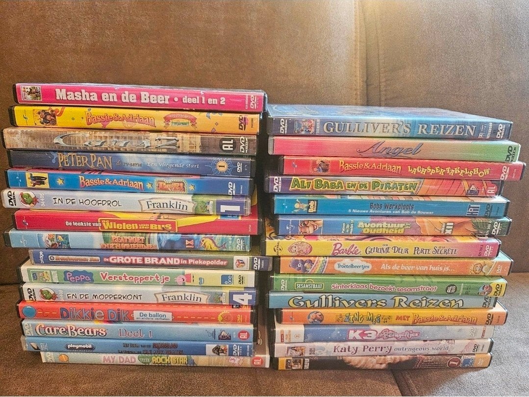 Grote collectie 30 (!) kinder DVD's - Diverse titels, Gebruikt, Animatie, Alle leeftijden, Box/collectie